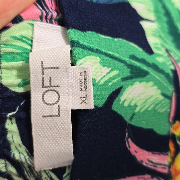 {LOFT} Fluid Wide Leg Pants in Botanical Print - Size XL - Picture 12 of 13